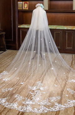ColsBM V95030 Ivory Wedding Veil 95030